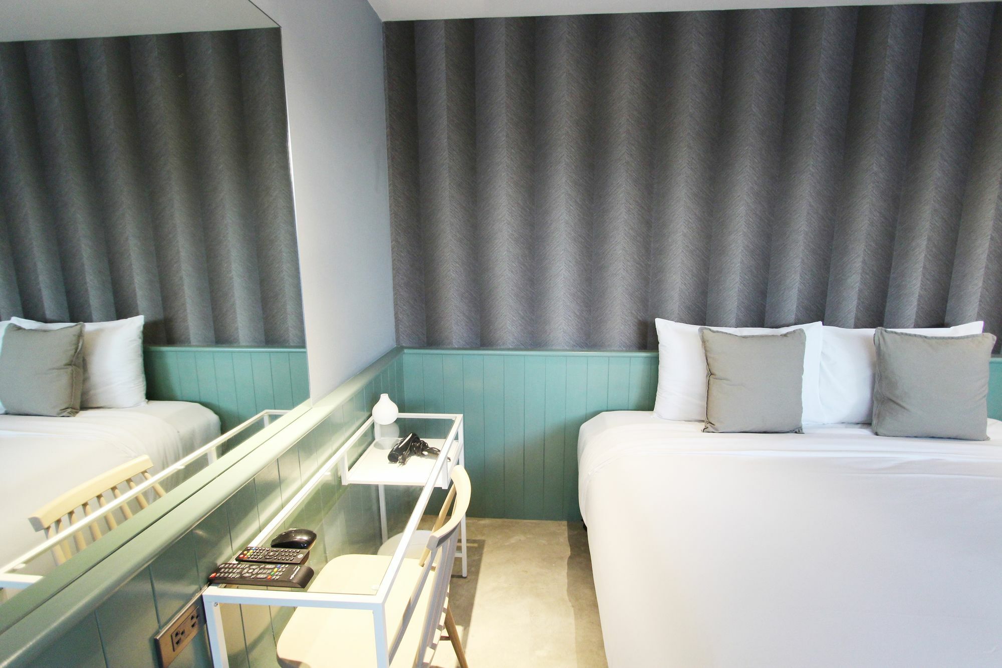 Airtel Hideaway Ari Hotel กรุงเทพมหานคร ภายนอก รูปภาพ
